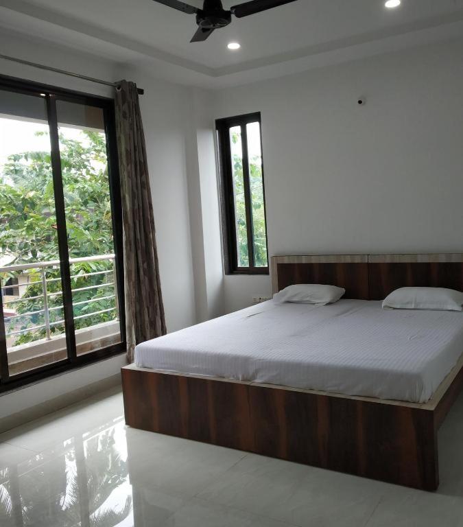 The Mangrove Hotel Achra Exterior photo